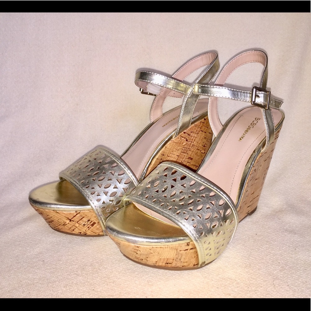 BCBGENERATION Gold Platform Wedge Sandals